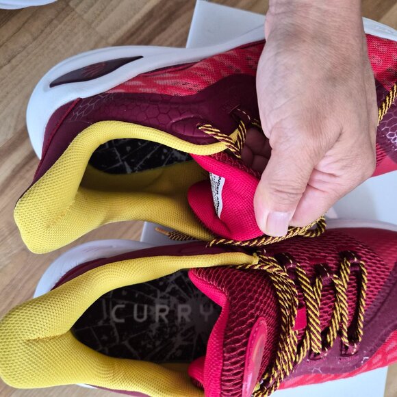 Under Armour Curry 11 Bruce Lee Fire (GS), wore 2x, 95% New! - Picture 7 of 10